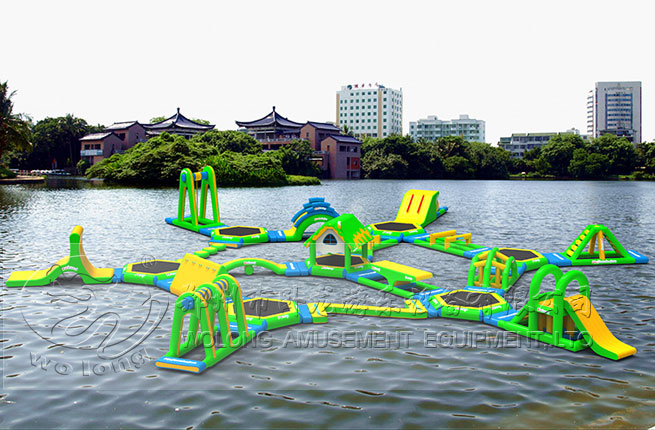 開放式水上樂園